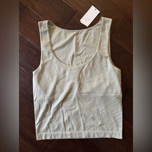 A New Day Women's Seamless Slim Fit Tank Top w/ unlined bra in sage color NWT